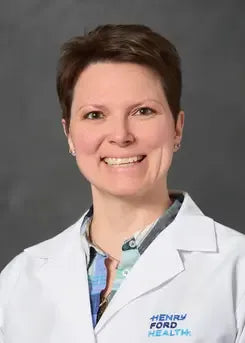Dr. Lara Davis, MD - Family Medicine & Wellness Physician